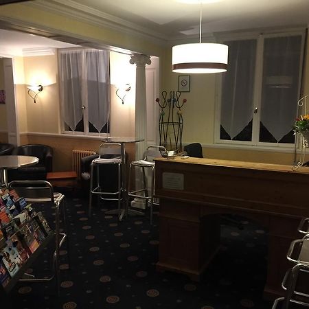 Arcantis Hotel La Residence Сержи Экстерьер фото