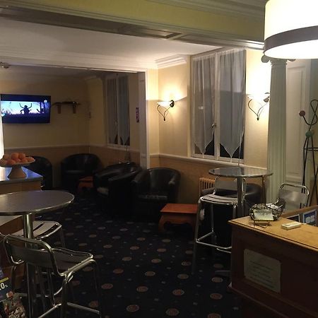 Arcantis Hotel La Residence Сержи Экстерьер фото