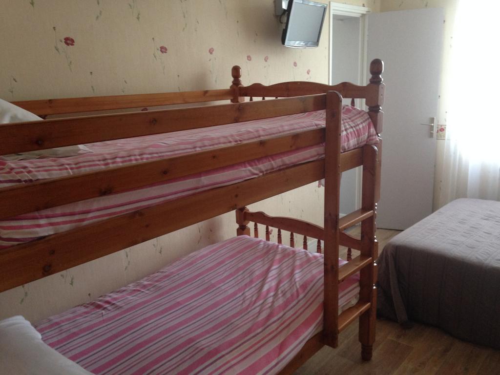Arcantis Hotel La Residence Сержи Номер фото